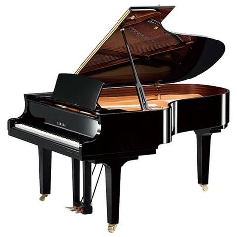 Grand piano Yamaha C5L