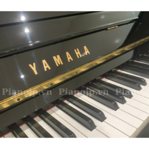 piano yamaha MC10A

