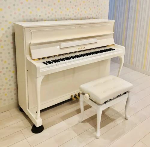 đàn piano yamaha W116HC