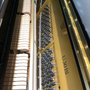 piano yamaha U30BL