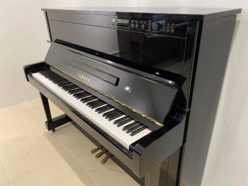 Piano Yamaha HQ90B