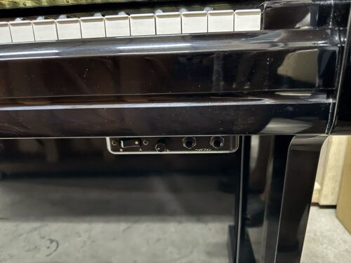 piano yamaha yu1sxg