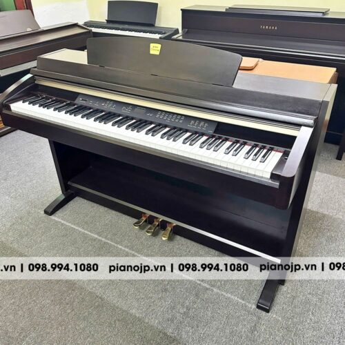 piano-yamaha-CLP230C-4
