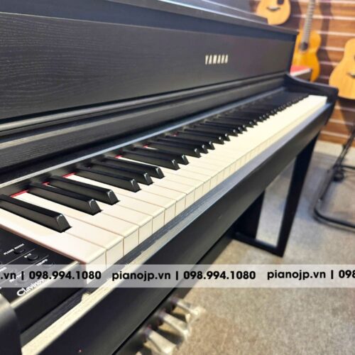piano-yamaha-CLP675-5