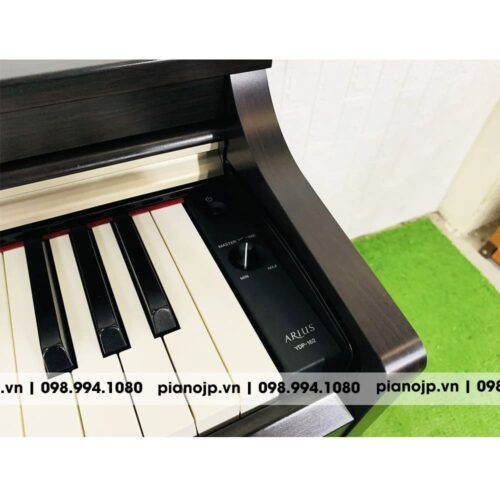 piano-yamaha-YDP162-3